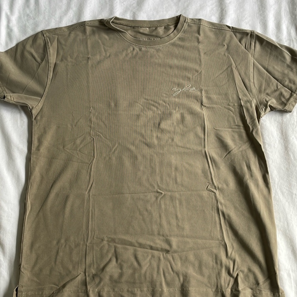 Youngla Tailored Tee